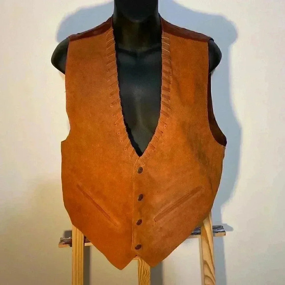 Mine & Bill’s outfitters Jackets & Blazers - Mine & Bill’s outfitters vest used